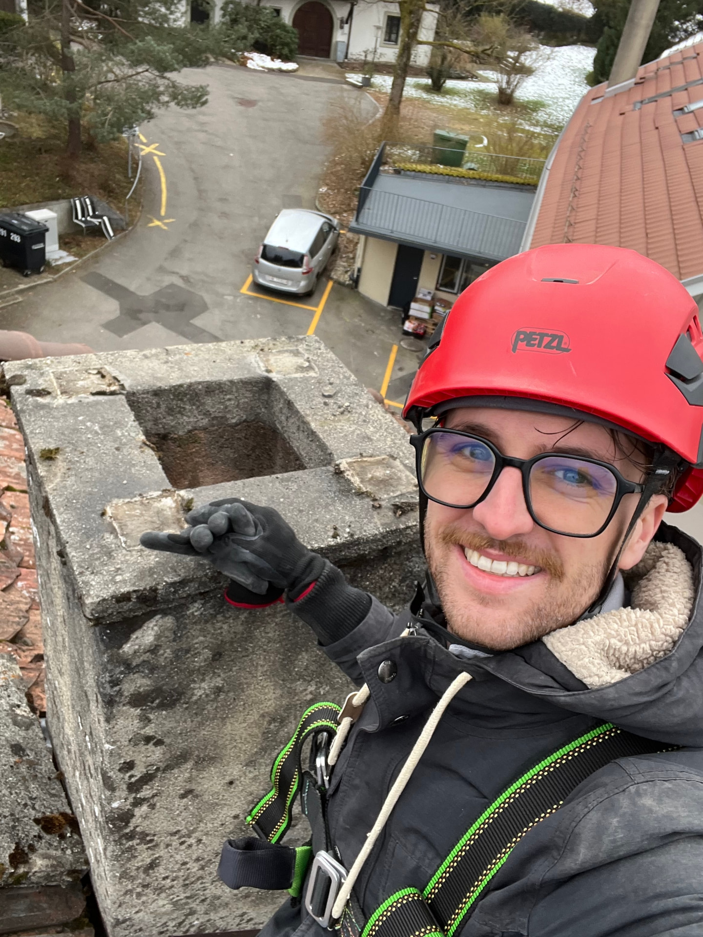 Marc Deriaz beim Umbau mit seinem Vater